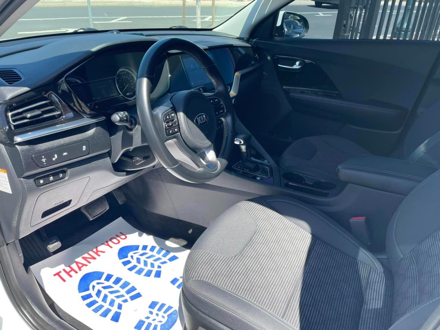 2021 WHITE /BLACK Kia Niro Plug In Hybrid (KNDCM3LD1M5) , located at 744 E Miner Ave, Stockton, CA, 95202, (209) 944-5770, 37.956863, -121.282082 - Photo#6
